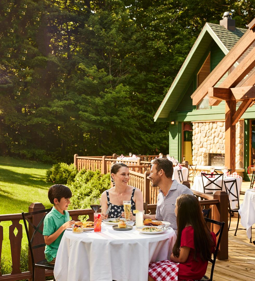 Woods Restaurant Mackinac Island
