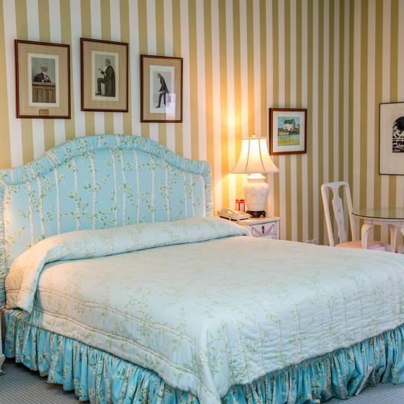 King Named Rooms Balcony - Mackinac Suite