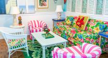 A colorful sitting room in Cupola Suite