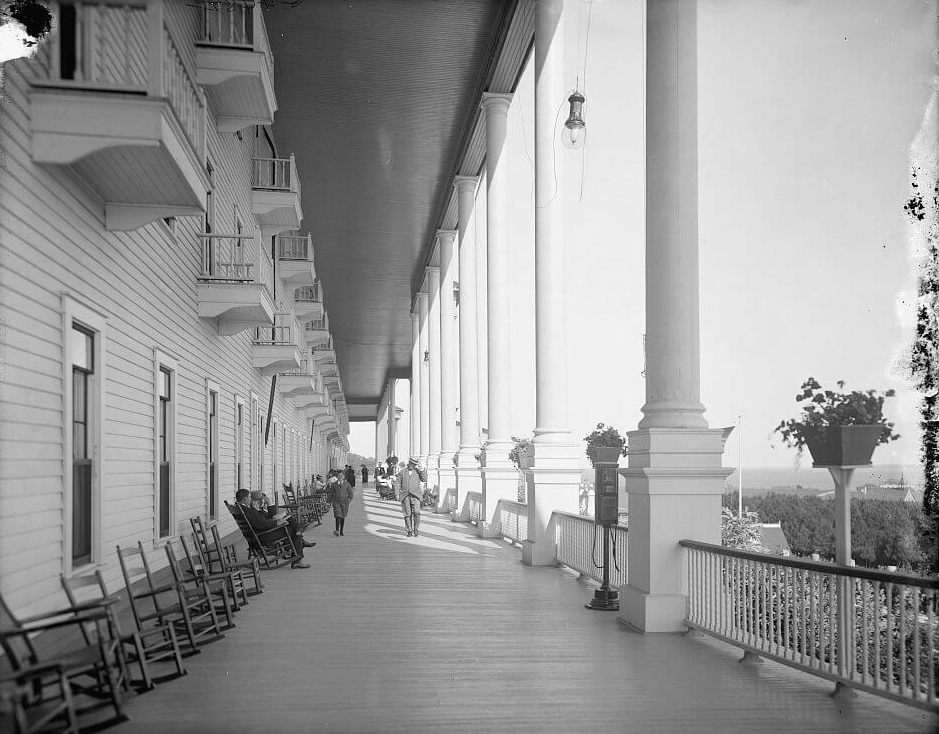 Front Porch Library of Congress black and white photo
