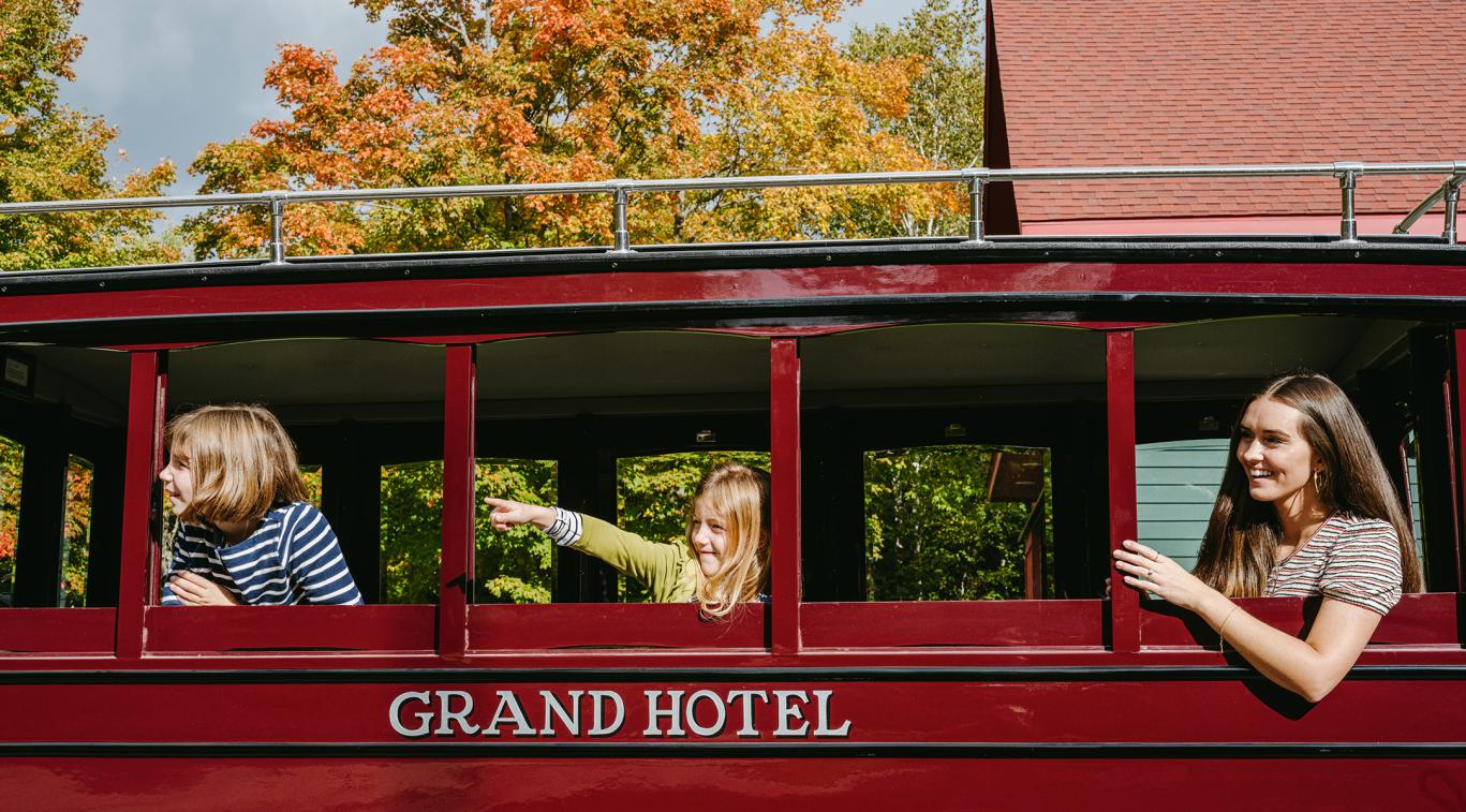 grand hotel bus tour