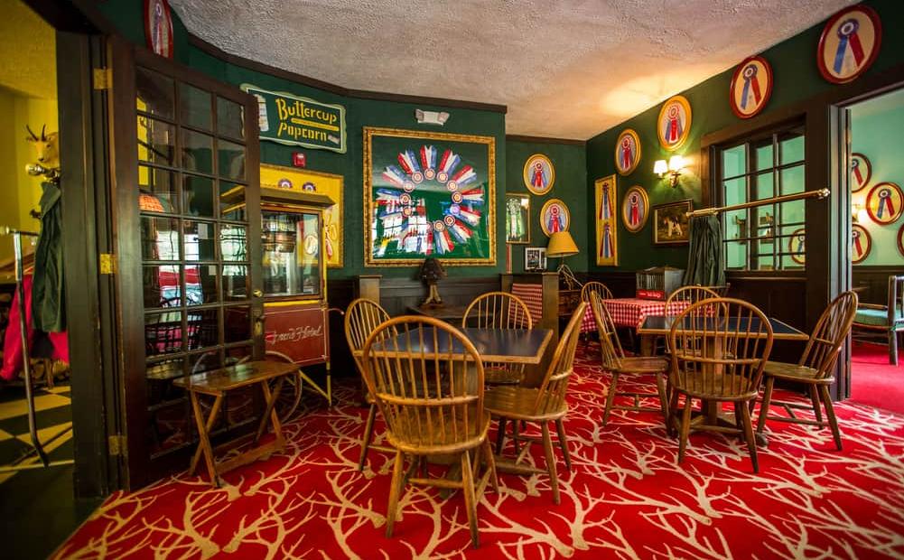 Bobby’s Bar in the Woods Restaurant