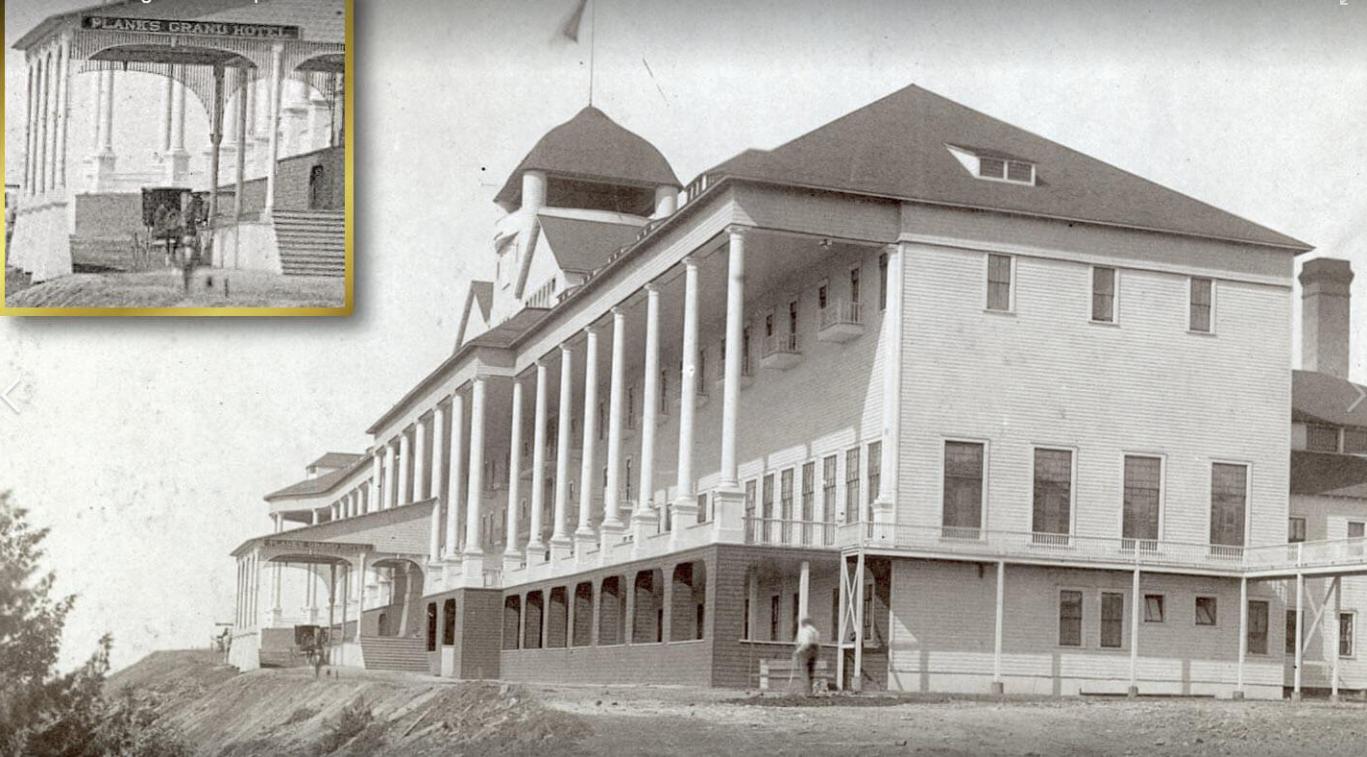 An old black and white photo of the Grand Hotel