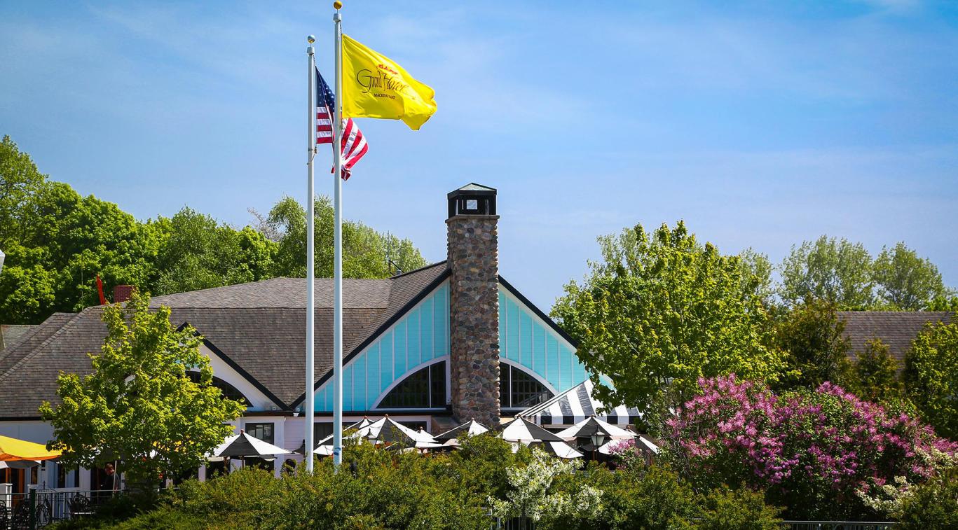 The Gate House restaurant seen from the outside