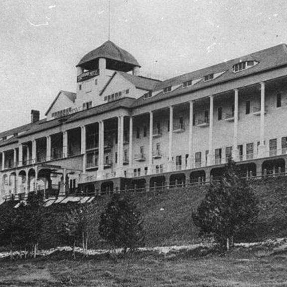 Grand Hotel History Weekend