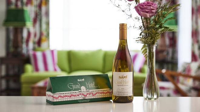 Fudge, Flowers & Wine