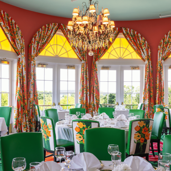 Pontiac Room with tables